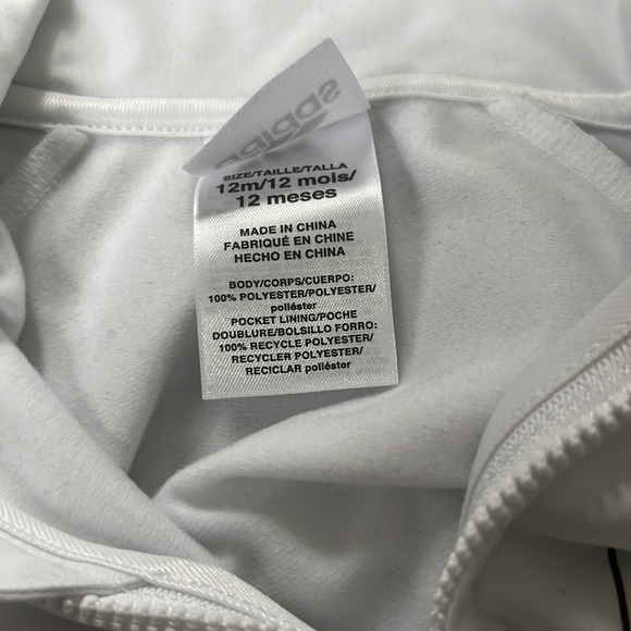 Adidas track suit - Picture 8 of 8